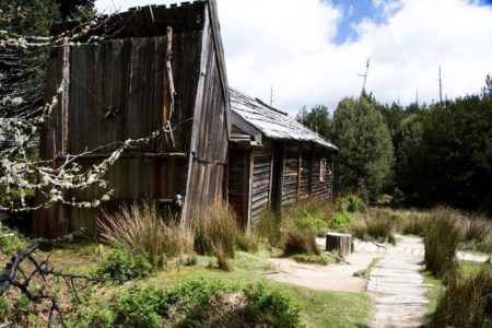 du cane hut